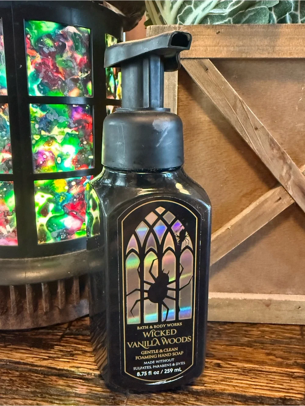 Bath & Body Works Spider Foaming Hand Soap with Holographic Label Halloween
